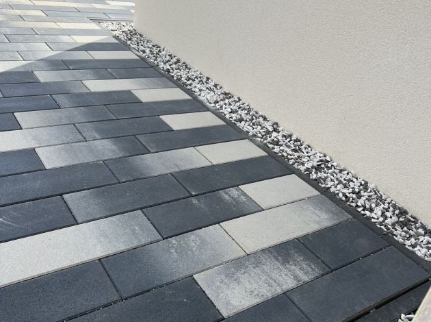 Pavés de terrasse – Extérieur, chantier FK Probat