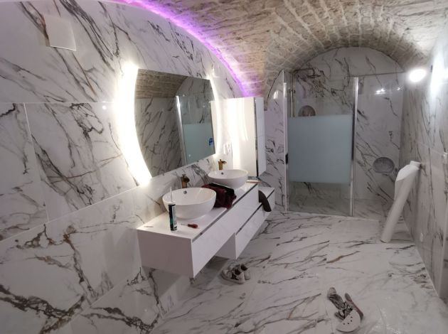 Salle de bain voûtée – Salle de bain, chantier FK Probat